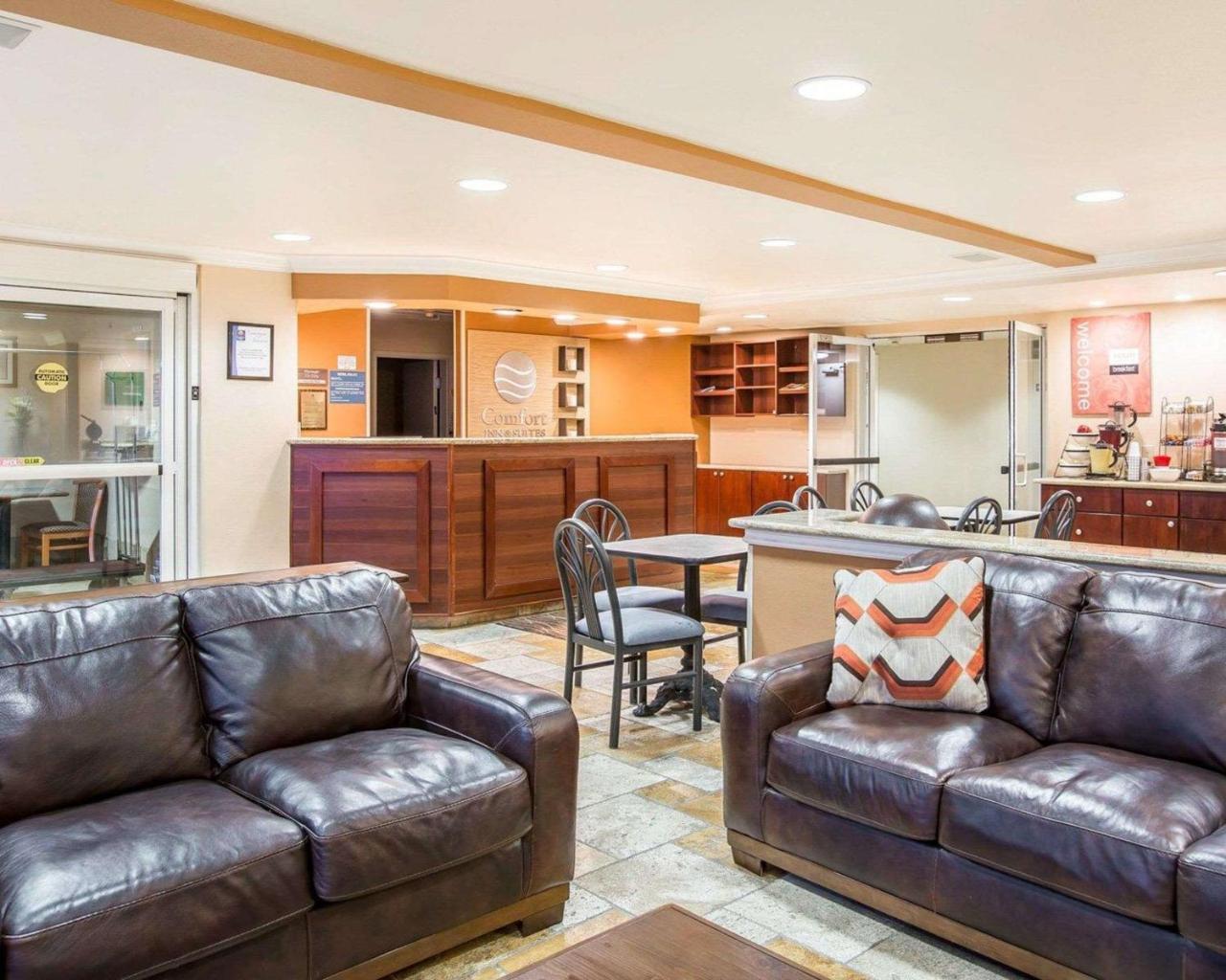 Comfort Inn & Suites סלינס מראה חיצוני תמונה