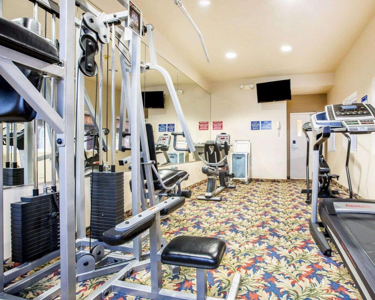 Comfort Inn & Suites סלינס מראה חיצוני תמונה